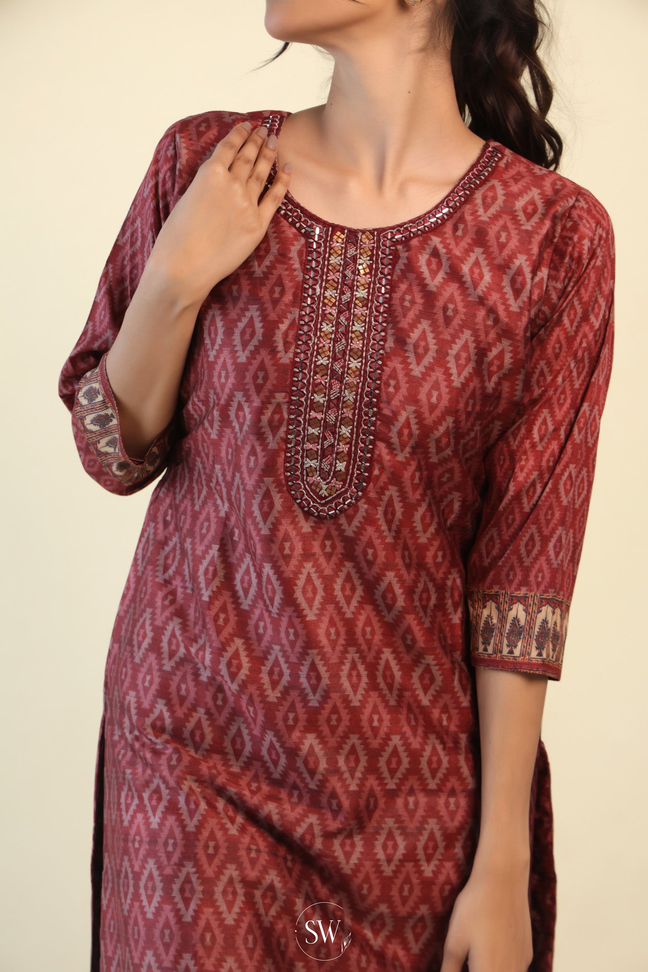 Brownish Red Printed Kurti with Diamond Pattern
