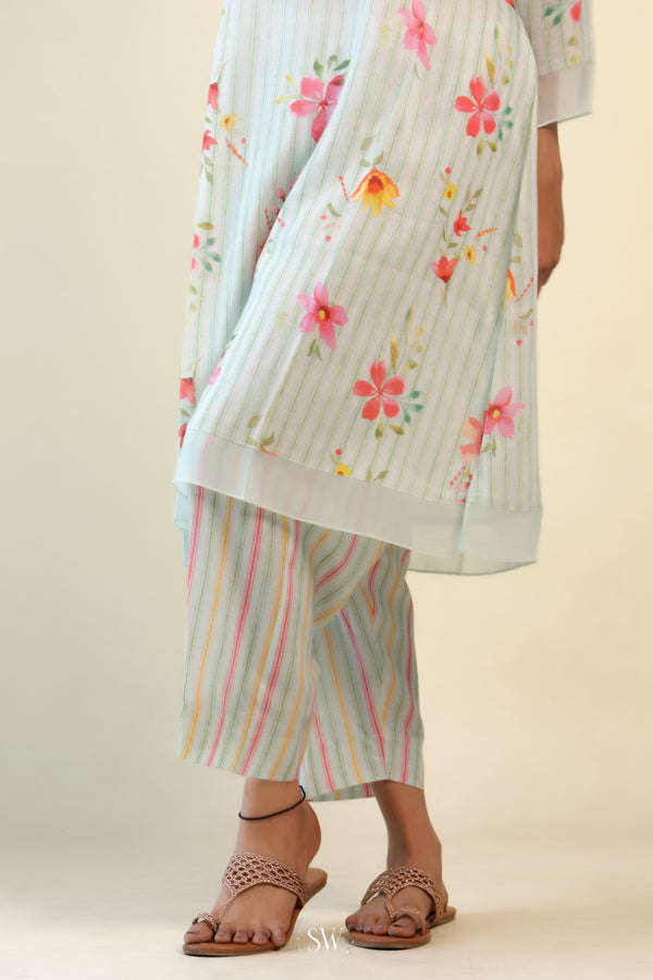 Pastel Mint Green Kurta Set With Floral-Stripes Pattern