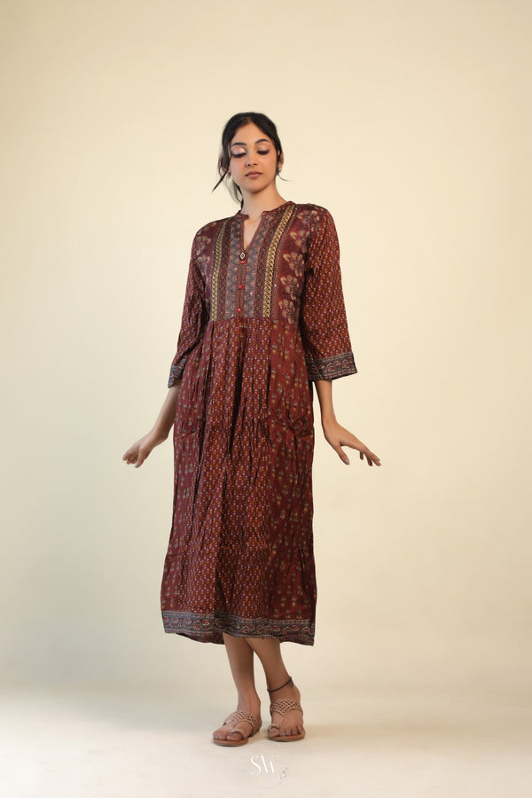 Brownish Red Printed Kurti With Floral Pattern