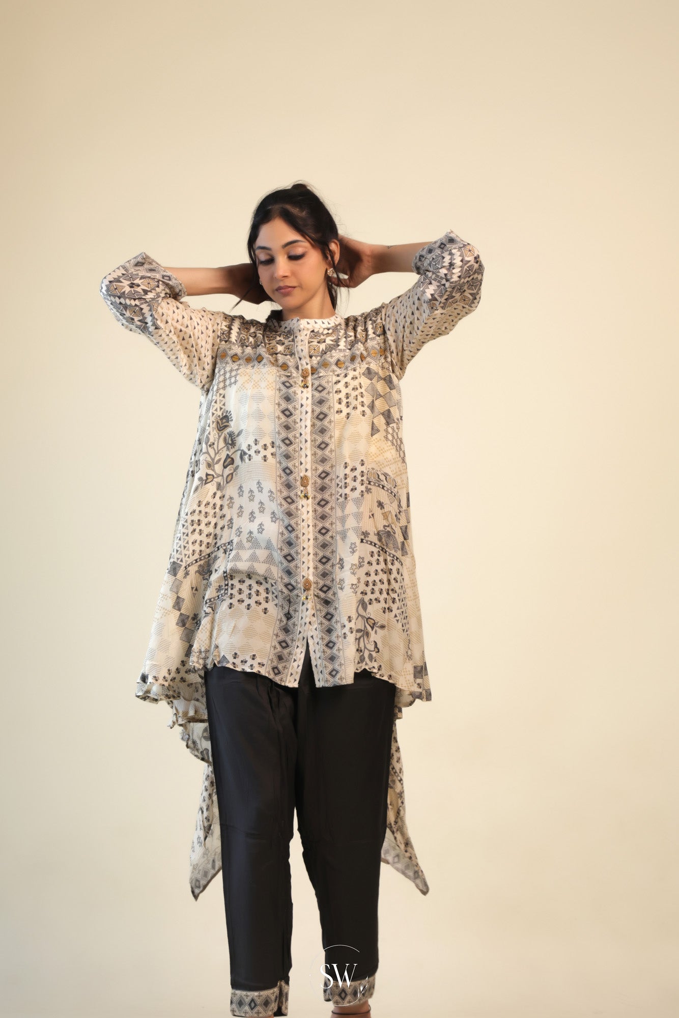 Cream-Black Printed Indo Western Dress With Geometrical Design